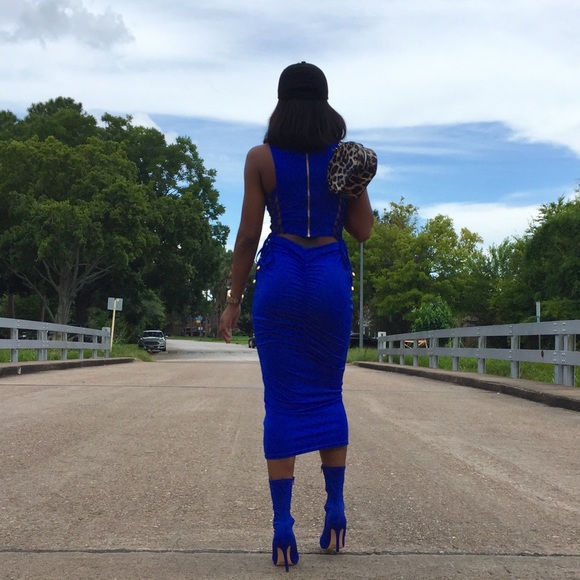 Women dress - Picture 3 of 5